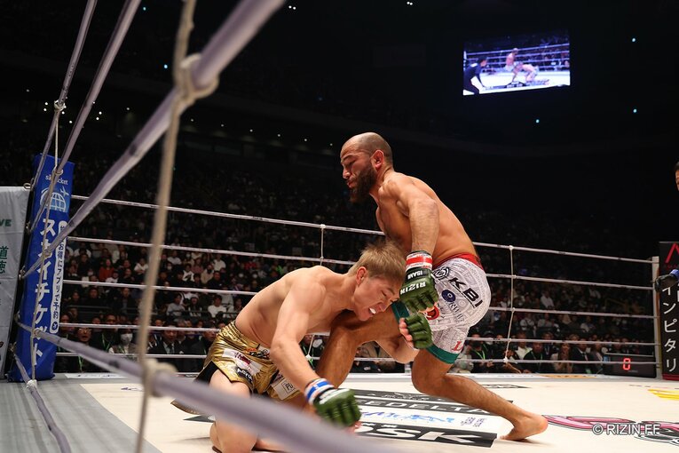 朝倉海vsフアン・アーチュレッタ　©RIZIN FF