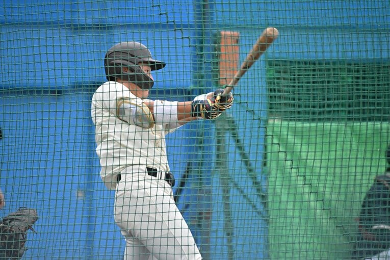 楽天から5位指名を受けたスラッガー・吉納翼。大学ジャパンにも選出され、強肩も武器だ　©Hideki Sugiyama