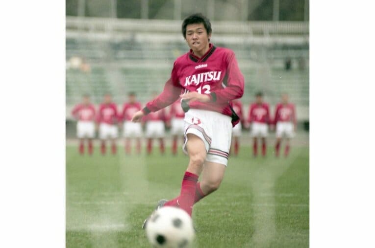 遠藤保仁／鹿児島実 ／ photograph by Sankei Shimbun