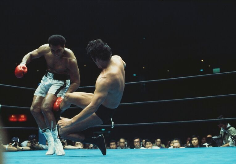 アントニオ猪木の「アリキック」はルールの隙間を縫ったものだった　©Getty Images