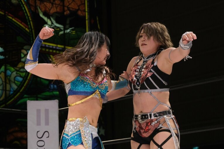 「私はスターダムの“超新星”」女子プロレスラー・天咲光由（21歳）に芽生えた責任感…退団直前の林下詩美が讃えた「2年間の成長」とは(14)