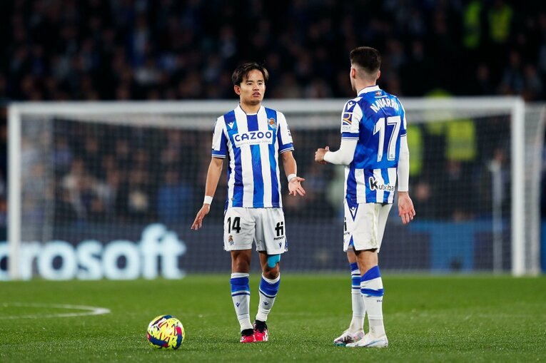 「TAKEユニの日本人ファンが増えた気が」久保建英MOMも“代えが利かない状態”を現地撮影…ソシエダは狂う歯車を直せるか(15)