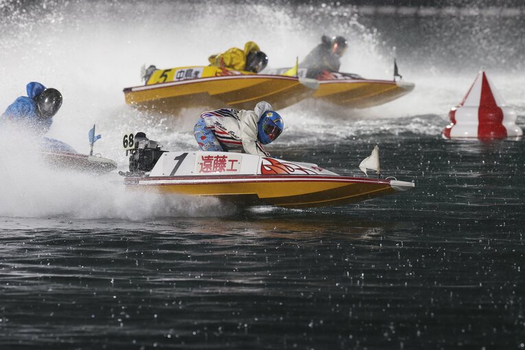 「圧倒的に男子が強い」ボートレース界で遠藤エミ“女子初のSG制覇”はどれほどの偉業なのか？ 現役記者「運だけでは100％勝てない」(67)