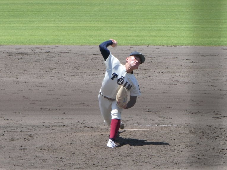 近畿大会で背番号「1」を背負った竹中勇登投手（3年）©︎Noriko Yonemushi