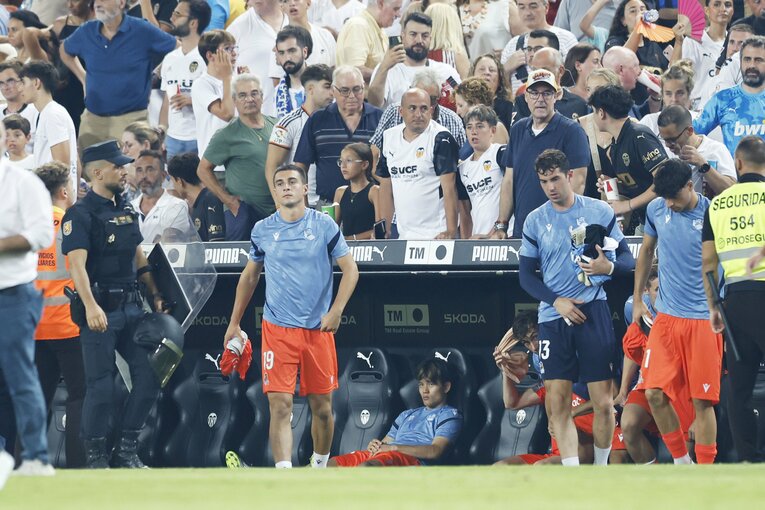 「僕はどうなるか分からないんですけど」久保建英がスペイン強豪“移籍の噂”にポツリ「街中は酷暑45度」開幕戦ゴール後に見え隠れした気持ち(15)