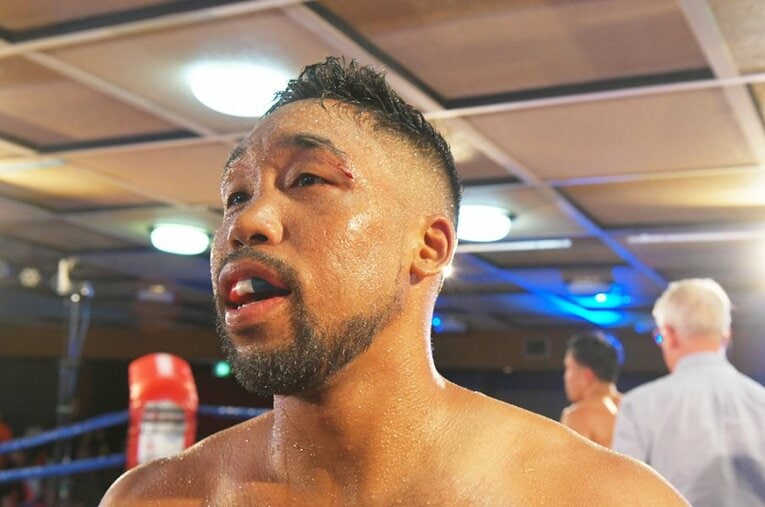 2024年3月15日、オーストラリアでの第2戦をKO勝利で飾った内藤律樹。試合終了直後のリング、わずかに切れた目尻から血が滲んでいた ／ photograph by Kokou Sekine