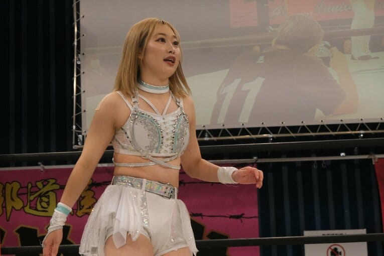 「自分以外はみんな敵だと…」うつ病を患った女子プロレスラーのその後…引退→復帰も経験した真白優希の思い「同じ病気の人たちにも試合を見てほしい」(56)