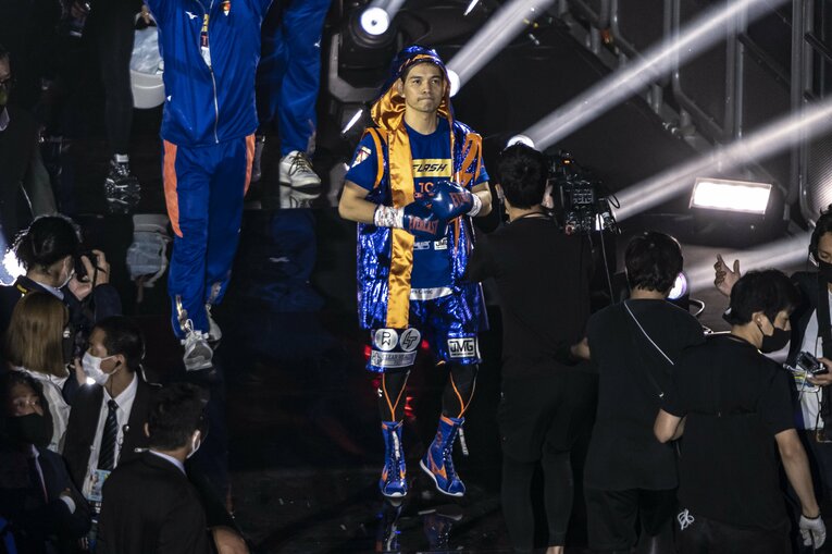 ノニト・ドネアの入場シーン　©Takuya Sugiyama