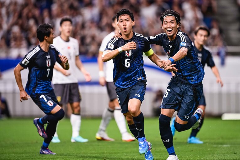 中国戦、先制ゴールを決めた遠藤航。町田の動きも光った　©Getty Images