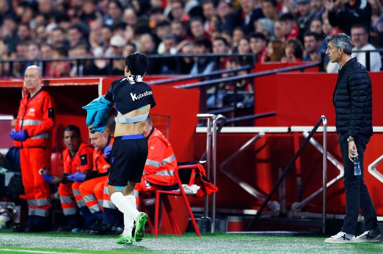 セビージャ戦、緊急出場の際の久保