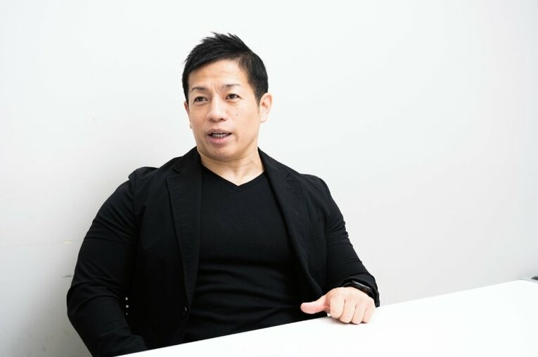 柔道男子日本代表のコーチを務めた岡田隆氏。骨格筋評論家として「バズーカ岡田」の異名でメディアでも活躍している ／ photograph by Tomosuke Imai