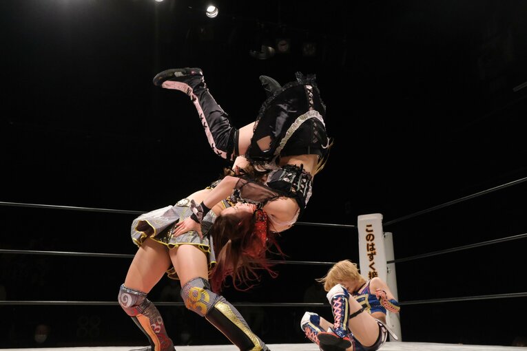 「見に来なくなったファンも…」プロレスとエンタメの狭間で“闘う女優”は何を見せる？ 青野未来の葛藤「ヌルいことをやっていると思われたくない」(88)