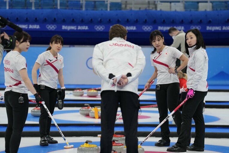 北京五輪のカーリング女子日本代表、ロコ・ソラーレ　©JMPA