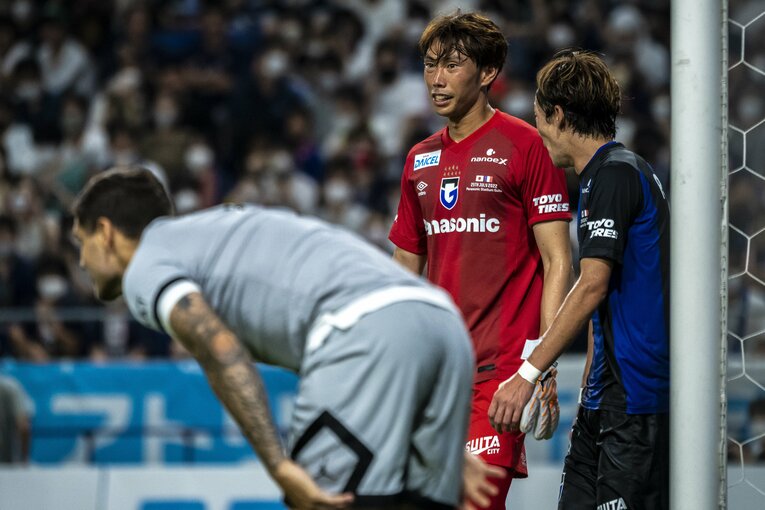 3戦目に好セーブを見せた東口　©Takuya Sugiyama