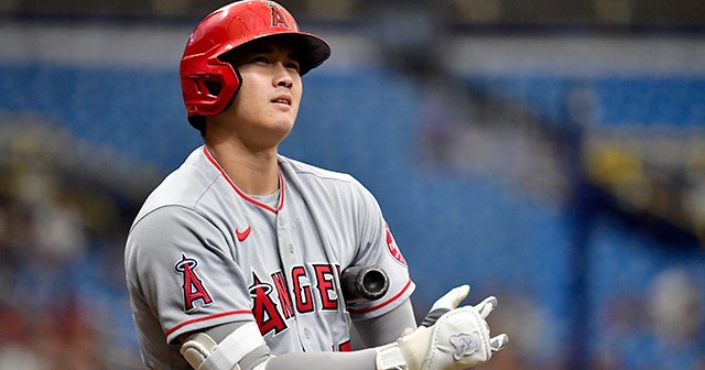 優勝　大谷翔平　顔 大谷翔平 逆方向への13号にニッコニコ 笑顔でダイヤモンド一周