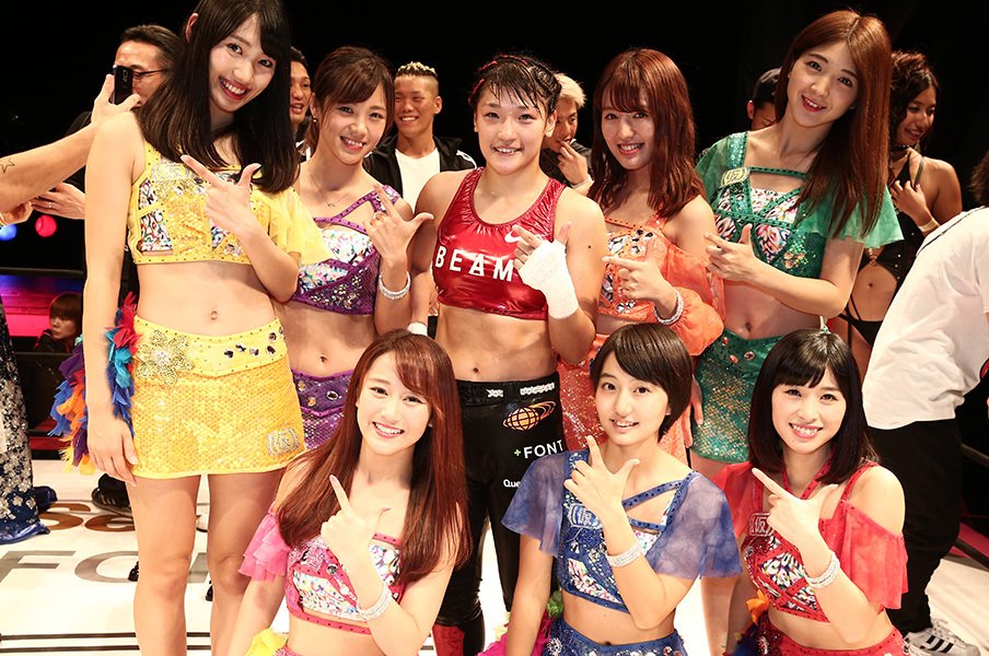 女子格闘技は美しくて逞しいのだ！RIZIN皆勤賞のRENA、その使命感。＜Number Web＞ photograph by Chiyo Yamamoto