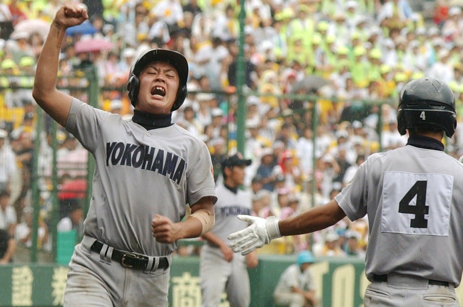 横浜高校時代の村田。涌井秀章らと04年夏の甲子園に出場した　©JIJI PRESS
