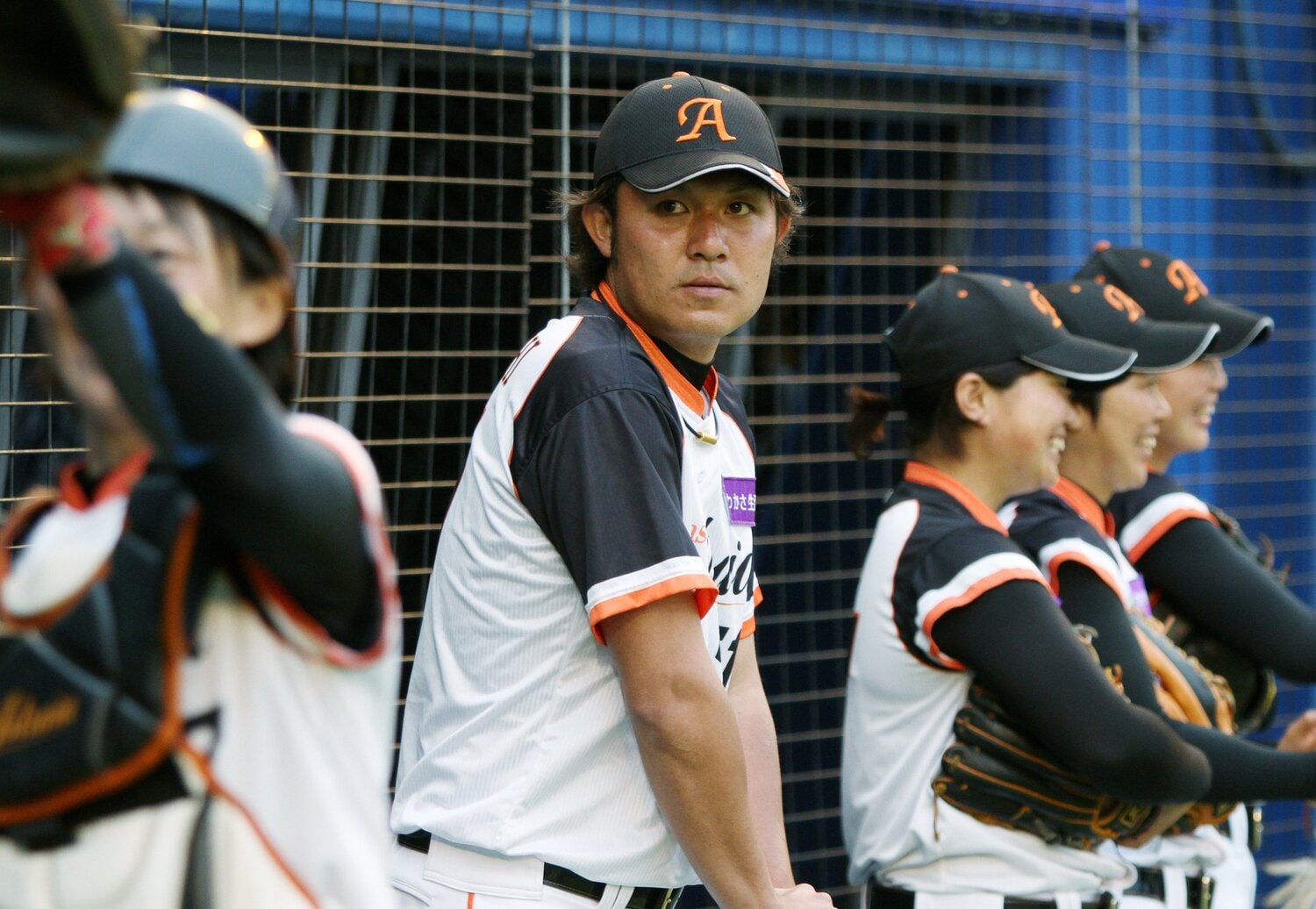 女子プロ野球「イースト・アストライア」で指導者となった辻内さん（2014年）　©︎JIJI PRESS