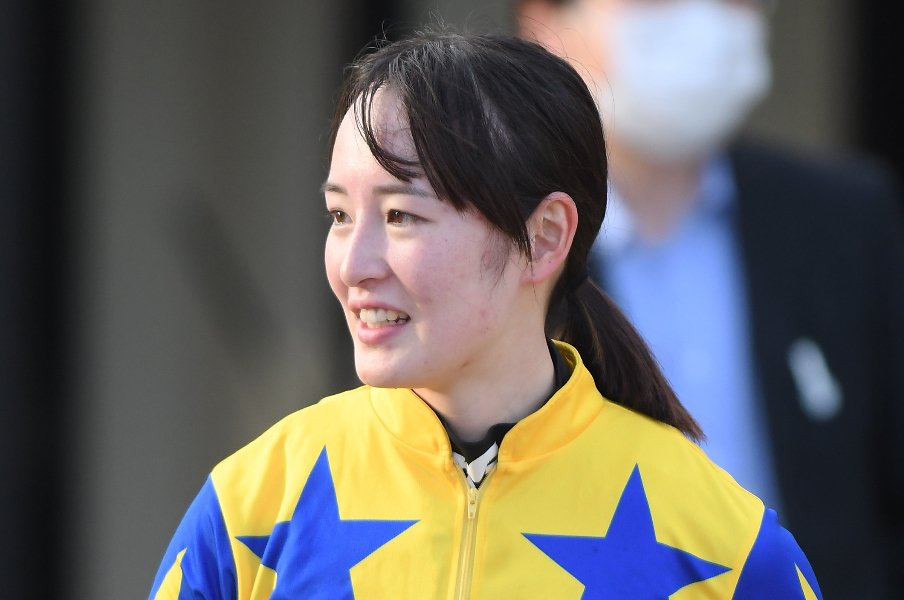 結婚発表・藤田菜七子26歳は“男性中心の競馬界”をどう変えたのか？ 報道陣が殺到「菜七子フィーバー」から女性騎手の牽引役になるまで＜Number Web＞ photograph by Sankei Shimbun