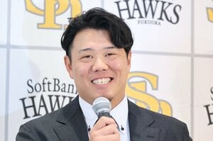 「ベンチ殴って骨折」杉山一樹が離脱も…“現役ドラフトの男”が肉体改造で激変、上茶谷大河とは何者か？