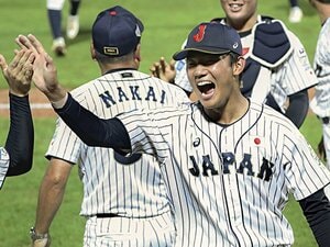 「甲子園とは違う緊張」も18三振。奥川恭伸は賞賛にも気を抜かない。