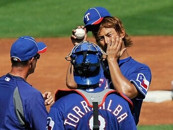 MLBのダルビッシュは変化球投手!? 成功のカギは「ボール」と「湿度」。＜Number Web＞ photograph by Getty Images
