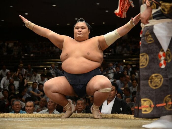 勝っても負けても、完全燃焼の20秒。前頭4枚目舛ノ山、相撲人生の刹那。<Number Web> photograph by Sankei Shimbun