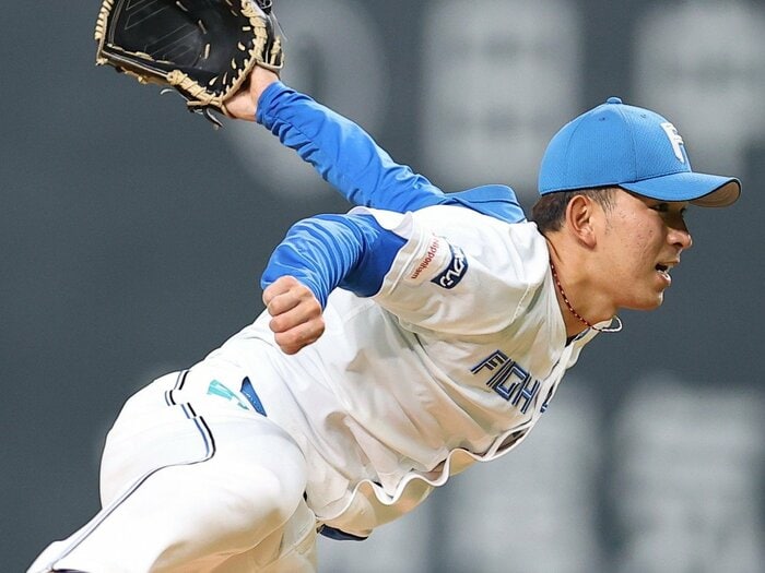 プロ6年間で一軍登板は4度だけ…大阪桐蔭“黄金世代のエース”が他球団からのオファーに「移籍の選択肢はなかった」ワケは？「今となって考えれば…」＜Number Web＞ photograph by JIJI PRESS