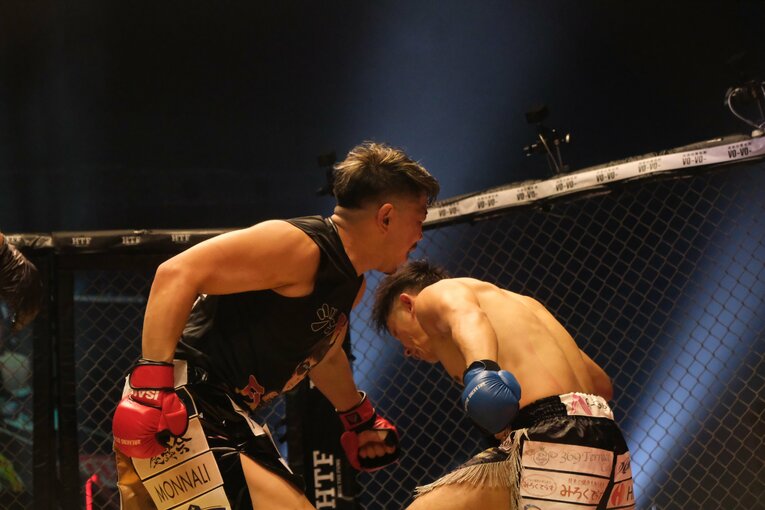 TATSUJIvsほっそん　©Norihiro Hashimoto