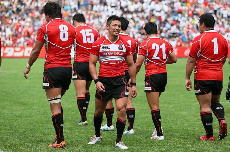 エディー・ジョーンズが率いるチームの初代キャプテンとなった廣瀬俊朗。真剣に彼の態度に怒ったエディーにはある計算があった ／ photograph by AFLO