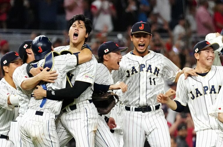 計1537票が集まった「あなたが選ぶ侍ジャパンのMVP」アンケート。“本家MVP”の大谷翔平が投手編の1位に輝いた ／ photograph by Getty Images