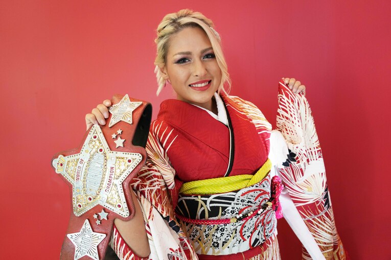 「ヤツはド変態ですよ（笑）」スターダム新女王・ジュリアは“妹”との初防衛戦に何を思う？「心にぶっ刺さる戦いを」《新春特別グラビア》(10)