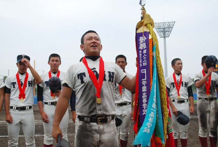 3年夏、大阪大会を優勝して　©JIJI PRESS