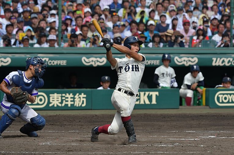 藤原恭大（大阪桐蔭） ／ photograph by Hideki Sugiyama