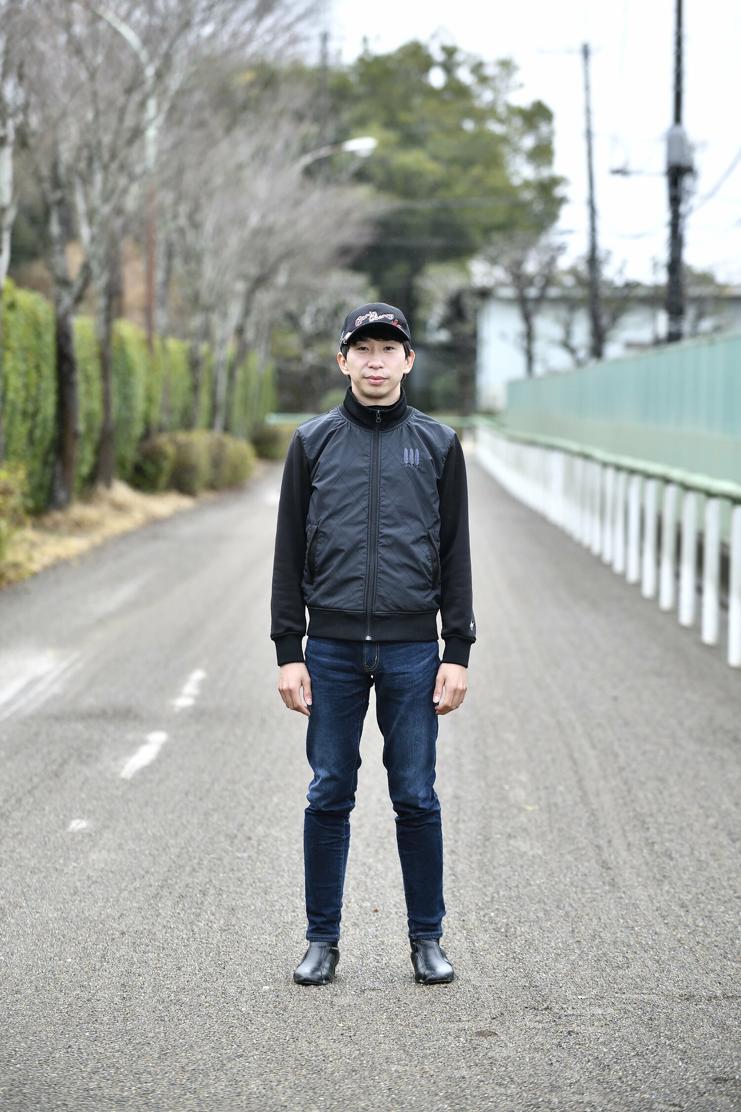 横山和生はデビュー3年目の2013年に39勝を挙げるも、その後成績は低迷し、2018年は9勝にとどまった。2019年以降勝ち星が増加し、2020年に30勝を挙げ、21年は自己最多の79勝。今年9月19日に通算300勝を達成　©Takashi Shimizu