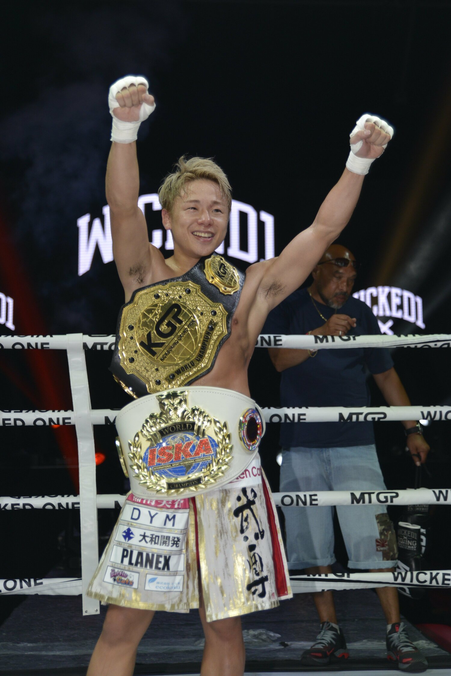 フランスでの復帰戦でISKA王座を獲得するとともに「KGP」王者としても認定された 　©ABEMA