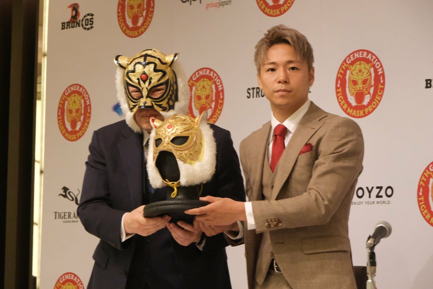 7代目タイガーマスクを襲名した会見にて　©Norihiro Hashimoto