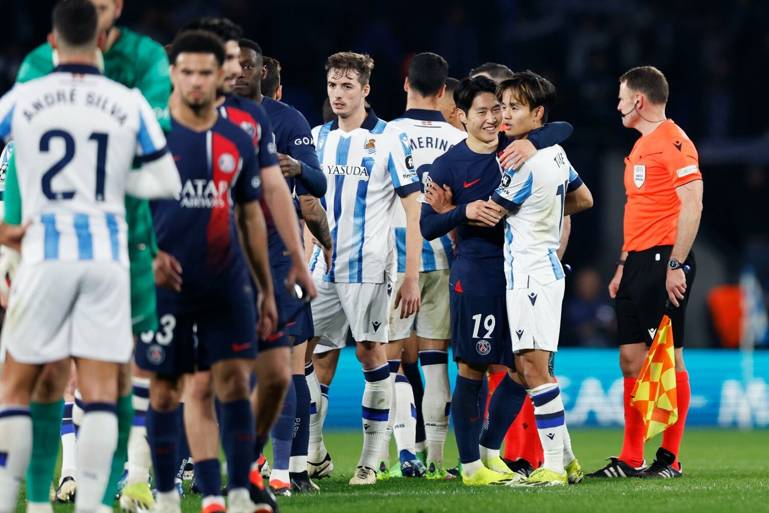 若き日からスペインで研鑽に励む日韓の気鋭のアタッカーが、試合後……