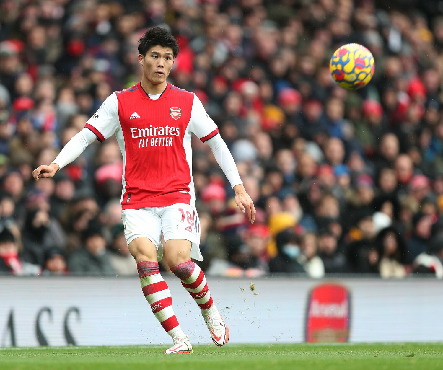 初アシストをマークした冨安　©Getty Images