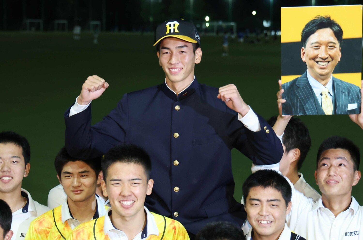 阪神から2位指名を受けた報徳学園の今朝丸　©JIJI PRESS