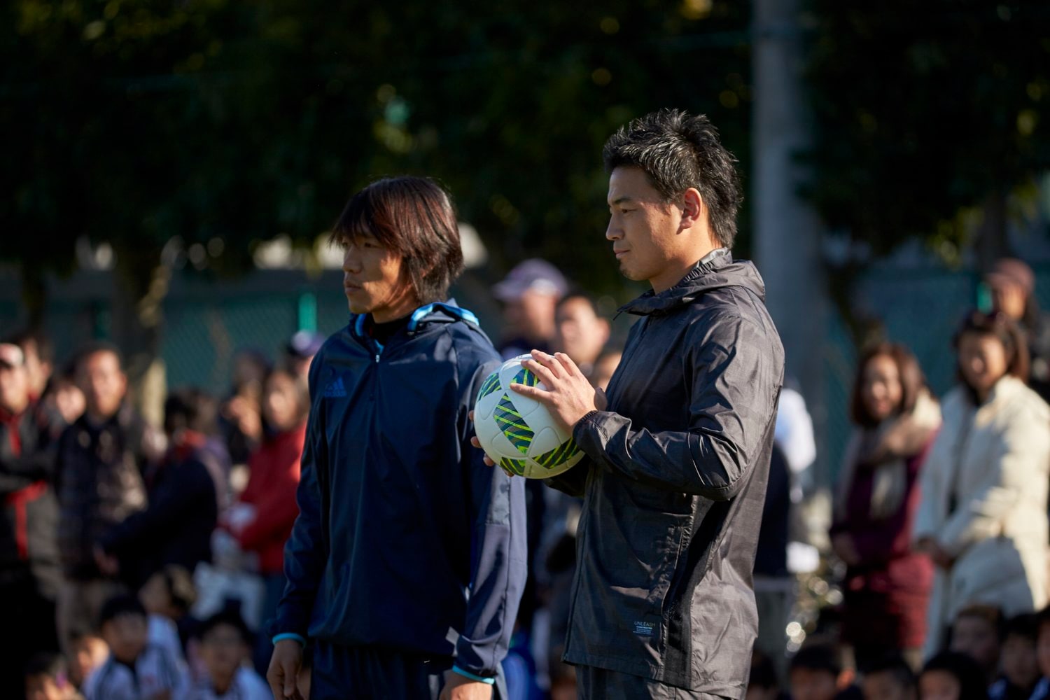 ハハハ 一緒ですね 日本の名キッカー 五郎丸歩と中村俊輔がお手本にしていた 意外な競技 とは 2 3 ラグビー日本代表 Number Web ナンバー