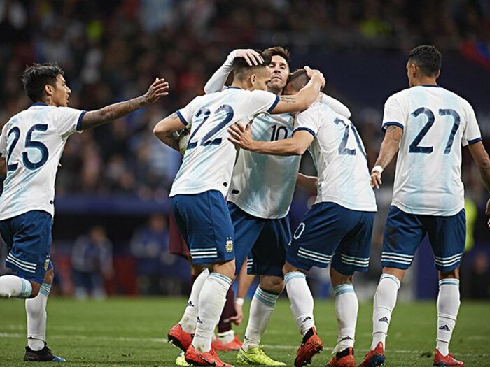 結果より内容重視のアルゼンチン。コパでメッシ頼みを卒業できるか？＜Number Web＞ photograph by Uniphoto Press