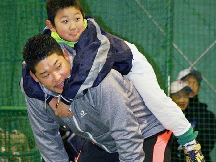 筒香嘉智が野球教育に本気で参戦。「答えを与えすぎず、考える習慣を」＜Number Web＞ photograph by Kyodo News