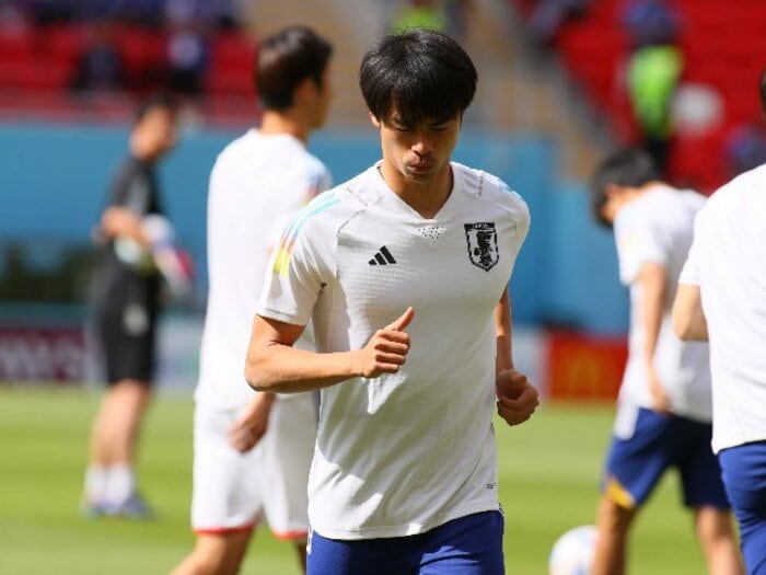 「三笘薫は改めて衝撃的でした」元チームメイト・中村憲剛も舌を巻いた“個としての質的優位”「できればウイングバックではなく…」＜Number Web＞ photograph by Kaoru Watanabe/JMPA