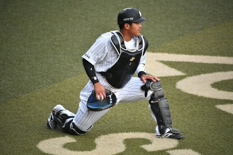 4／4）「高卒1年目でよくやってる」と言われるけど…19歳松川虎生が