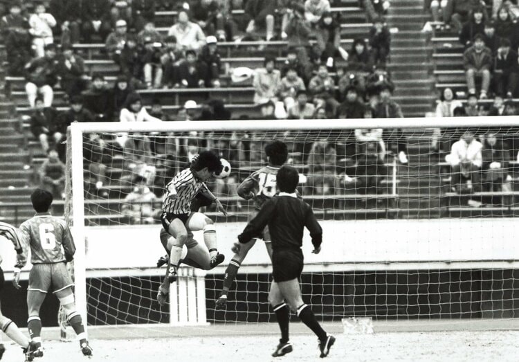 高校サッカー“消えた天才”…あの得点王が明かす“モテすぎた青春”「試合