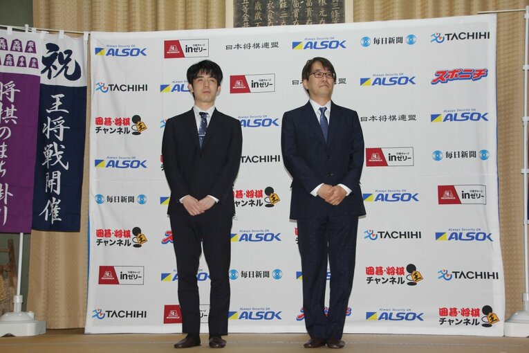 王将戦第1局前日の様子　©NumberWeb