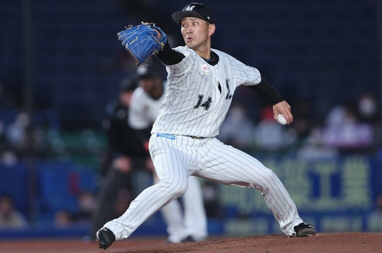 7月7日に26歳になる小島和哉投手。さらなる飛躍が期待された今季はなかなか白星に恵まれなかったが、6月10日にようやく今季初勝利を挙げた　©Chiba Lotte Marines