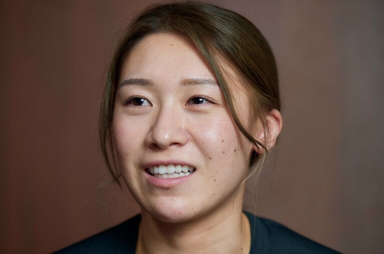 イタリアに出発する前にインタビューに応じたバレーボール女子日本代表・石川真佑（24歳）　©Yuki Suenaga