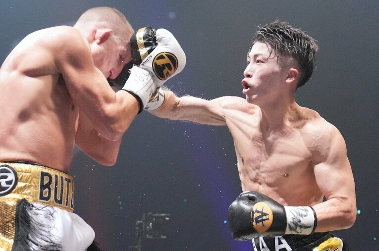 12月のバトラー戦で4団体統一王者となった井上尚弥。1階級上のスーパーバンタム級転向を正式表明した ／ photograph by Naoki Fukuda